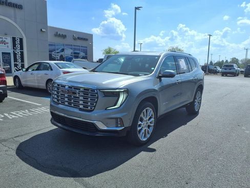 Used 2024 GMC Acadia Denali w/ Super Cruise Package AWD/4WD image 2