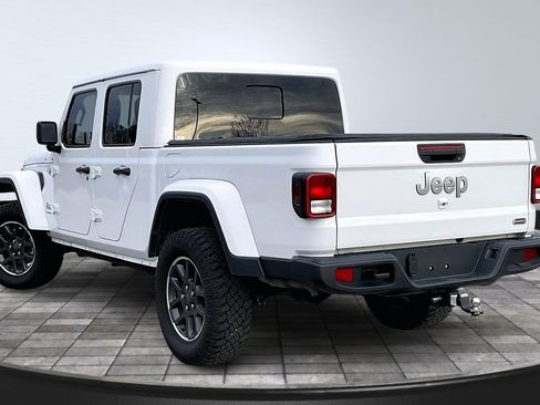 Used 2022 Jeep Gladiator Overland w/ Popular Equipment Package image 9