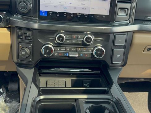 New 2026 Ford F450 Lariat w/ Lariat Ultimate Package AWD/4WD image 22