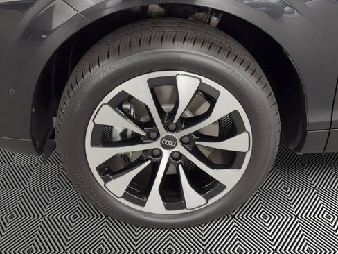 New 2026 Audi Q3 quattro 2.0T image 12