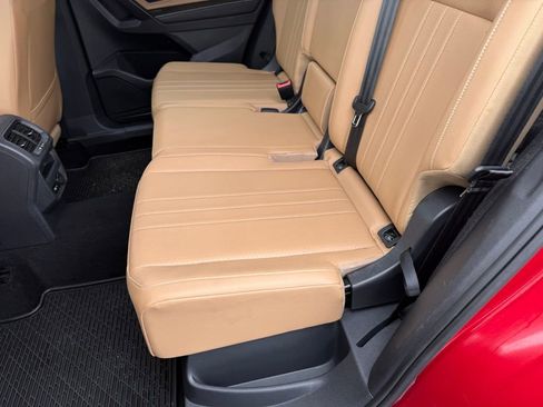 Used 2022 Volkswagen Tiguan SE image 22