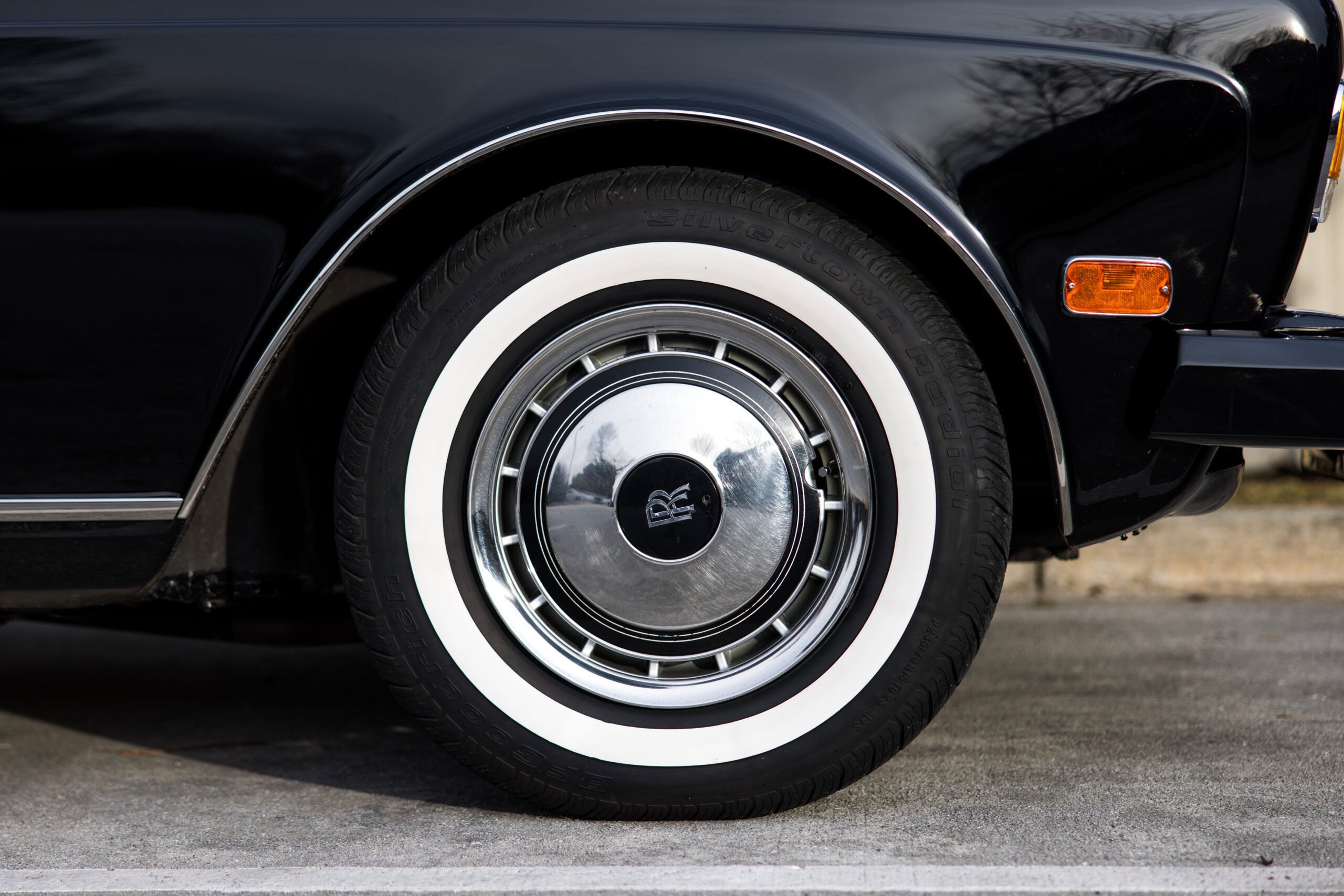 Used 1991 Rolls-Royce Corniche III RWD image 16