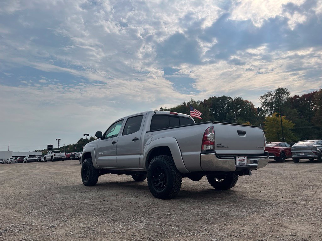 Used 2010 Toyota Tacoma 4x4 Double Cab image 8