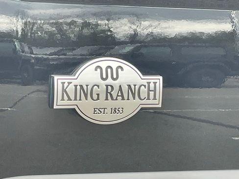 Used 2017 Ford F350 King Ranch w/ King Ranch Ultimate Package AWD/4WD image 26