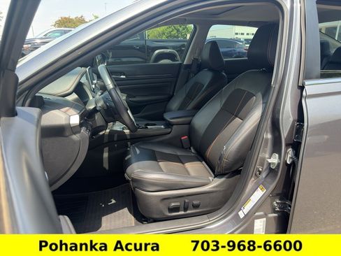 Used 2022 Nissan Altima 2.5 SR w/ Midnight Edition Package AWD/4WD image 21
