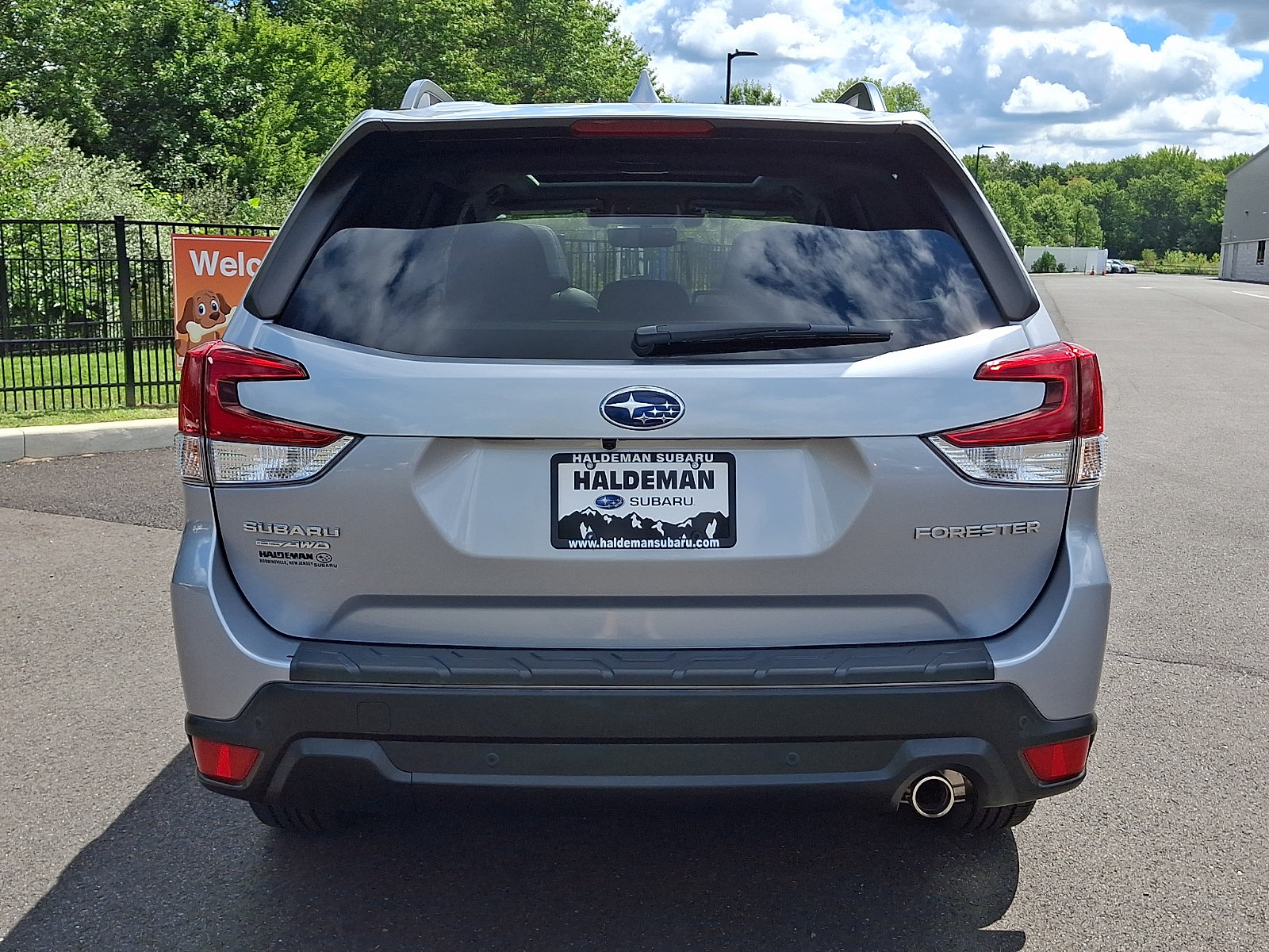 Used 2020 Subaru Forester Limited AWD/4WD image 6