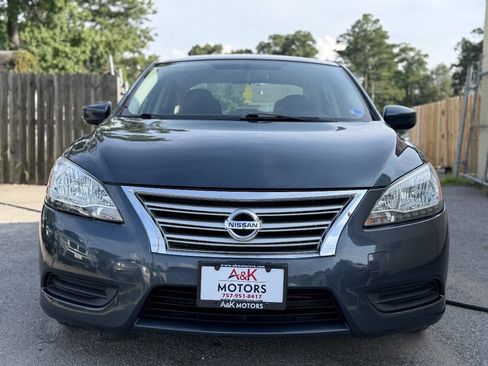 Used 2014 Nissan Sentra FWD image 3