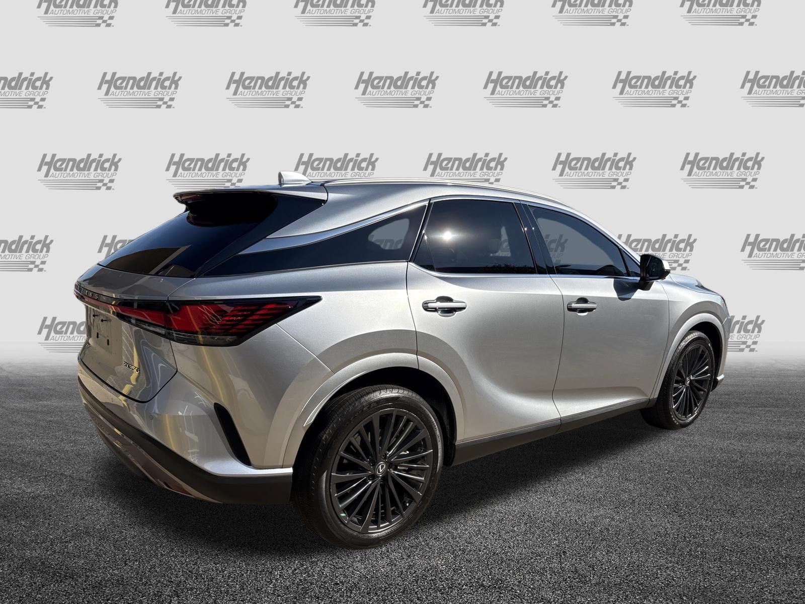 Used 2024 Lexus RX 350 Premium w/ Convenience Package FWD image 10