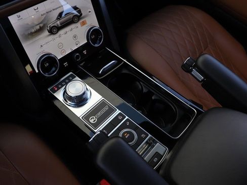 Used 2020 Land Rover Range Rover SV Autobiography Dynamic image 64