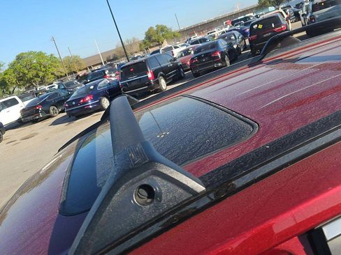 Used 2025 Toyota RAV4 XLE w/ Convenience Package image 17