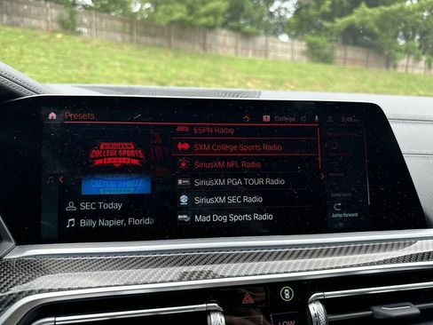 Used 2022 BMW X5 M50i w/ Premium Package AWD/4WD image 38