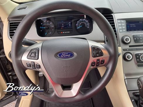 Used 2019 Ford Taurus SE FWD image 7
