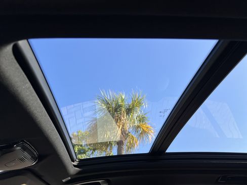 Used 2023 BMW X3 sDrive30i w/ M Sport Package image 28