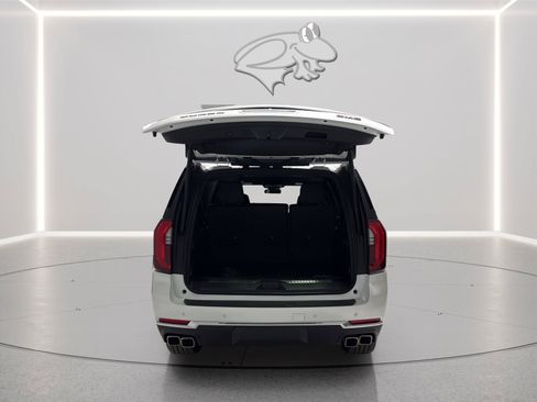 Used 2025 GMC Yukon XL Denali w/ LPO, Floor Liner Package AWD/4WD image 10