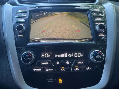 Used 2020 Nissan Murano S w/ Technology Package AWD/4WD image 17