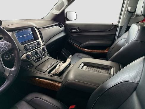 Used 2020 Chevrolet Tahoe Premier AWD/4WD image 25