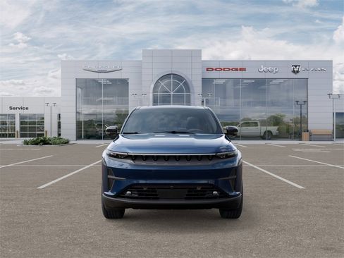 New 2025 Jeep Wagoneer S Launch Edition image 6