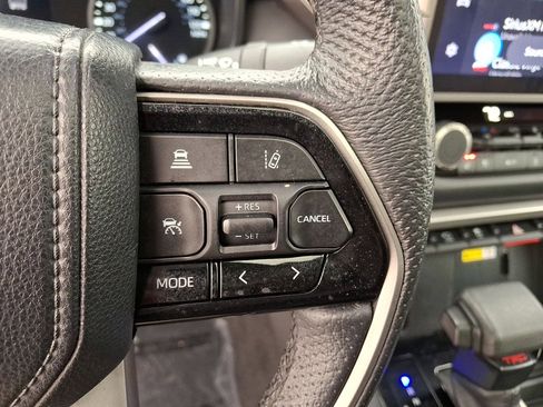 Used 2022 Toyota Tundra Limited w/ TRD Off-Road Package image 18