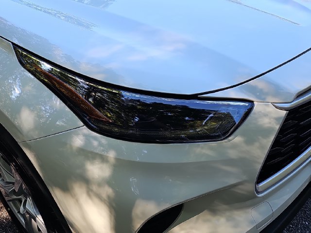 Used 2021 Toyota Highlander L AWD/4WD image 27