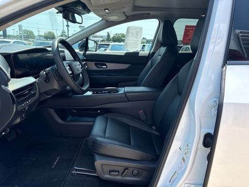 Certified 2025 Nissan Murano SL AWD/4WD image 9