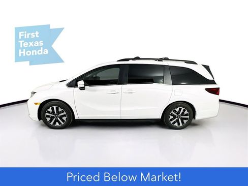 New 2026 Honda Odyssey EX-L image 4