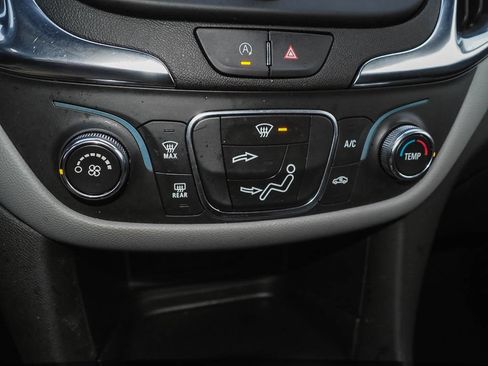 Certified 2023 Chevrolet Equinox LS w/ LS Convenience Package AWD/4WD image 13