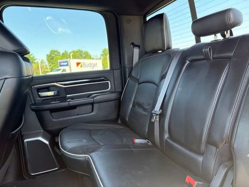 Used 2022 RAM 2500 Laramie AWD/4WD image 18