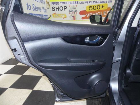 Used 2022 Nissan Rogue Sport SL image 20