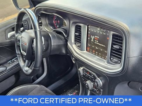 Used 2019 Dodge Charger Scat Pack w/ Daytona Edition Group RWD image 11