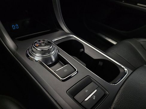 Used 2019 Ford Fusion Energi Titanium image 26