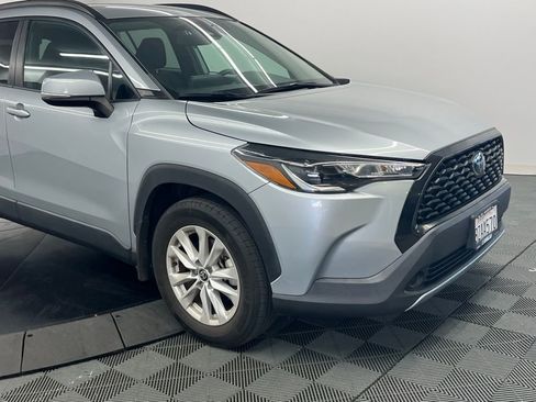 Certified 2022 Toyota Corolla Cross LE w/ Black Badges Package (TMS) image 6