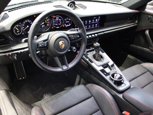 Certified 2023 Porsche 911 GT3 RWD image 4