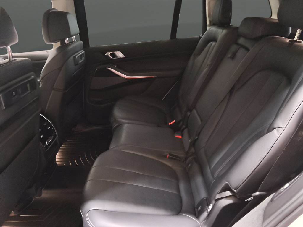 Used 2019 BMW X7 xDrive40i w/ Premium Package AWD/4WD image 30