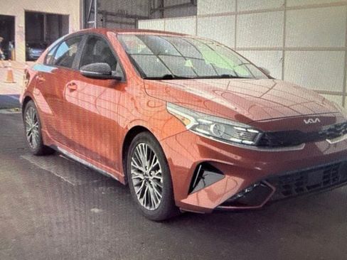 Used 2023 Kia Forte GT-Line w/ GT-Line Premium Package FWD image 11