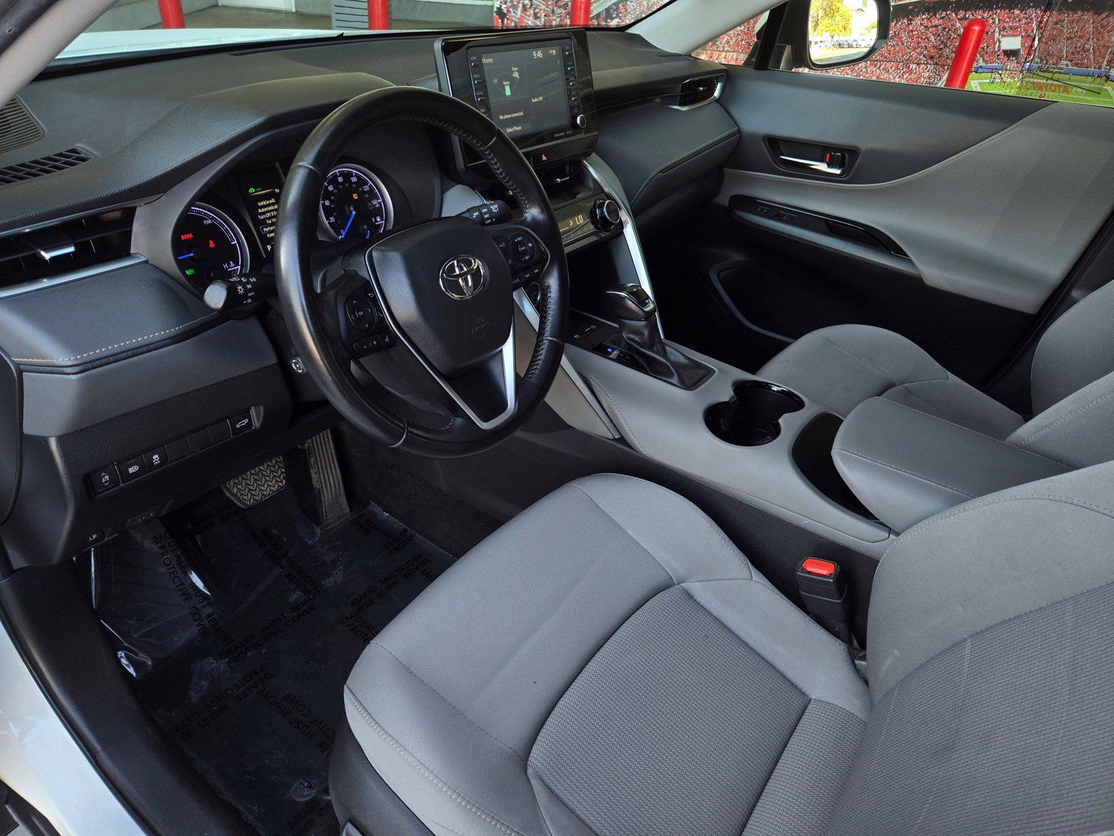 Used 2022 Toyota Venza LE AWD/4WD image 8