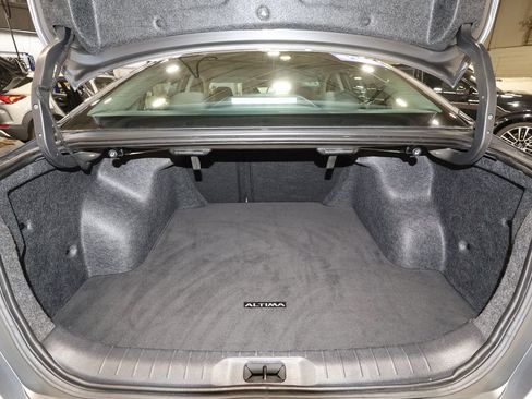 Used 2025 Nissan Altima 2.5 SV AWD/4WD image 22