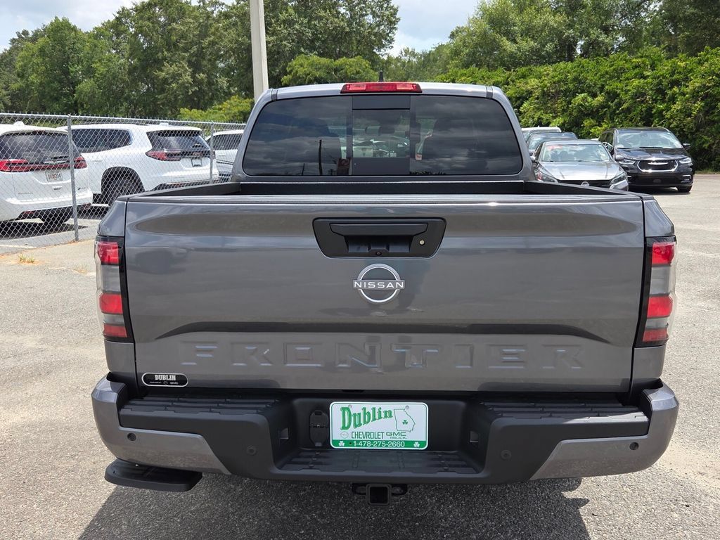 New 2026 Nissan Frontier SV w/ Tow Package RWD image 9