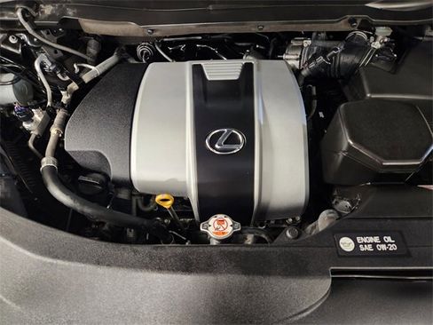 Used 2022 Lexus RX 350L Luxury image 32