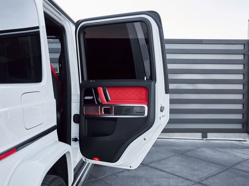 Used 2025 Mercedes-Benz G 63 AMG 4MATIC image 26