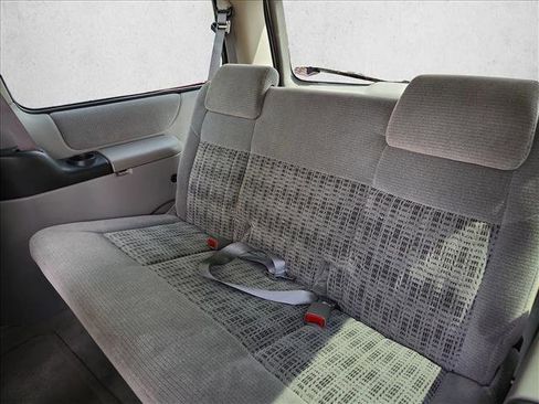 Used 2001 Chevrolet Venture LS FWD image 15