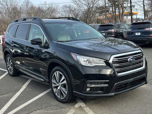 Used 2020 Subaru Ascent Limited w/ Technology Package image 3