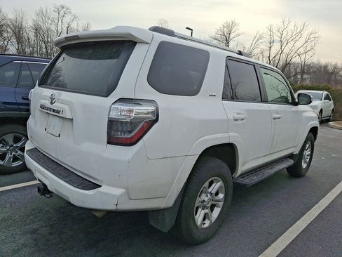 Certified 2023 Toyota 4Runner SR5 Premium image 4