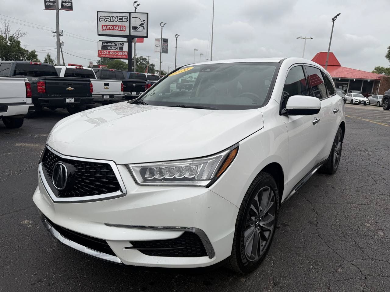Used 2020 Acura MDX w/ Tech & Entertainment Pkg AWD/4WD image 3