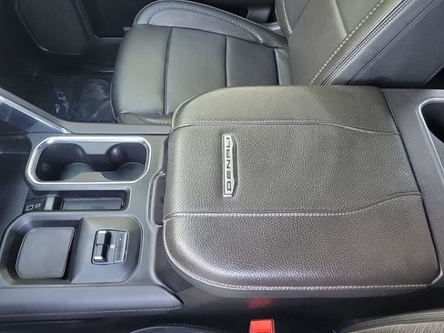 Used 2025 GMC Sierra 3500 Denali w/ Denali Reserve Package image 25