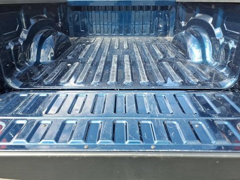 Used 2022 RAM 1500 Big Horn AWD/4WD image 9