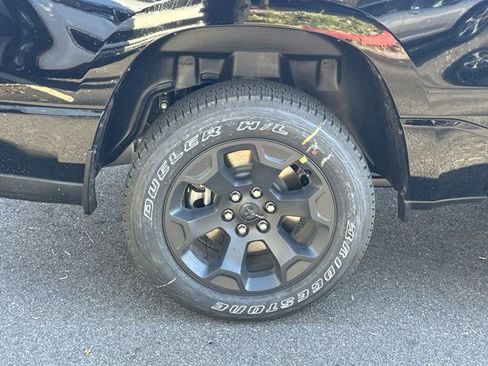 New 2026 RAM 1500 Express image 17