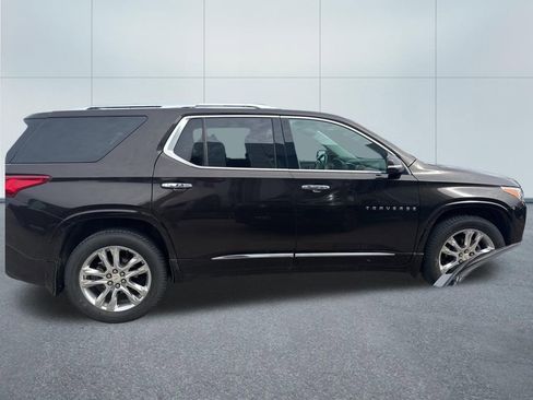 Used 2018 Chevrolet Traverse High Country AWD/4WD image 10