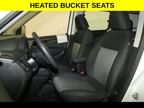 Used 2022 RAM ProMaster City Wagon image 3