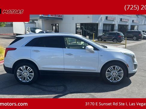 Used 2019 Cadillac XT5 Premium Luxury AWD/4WD image 5