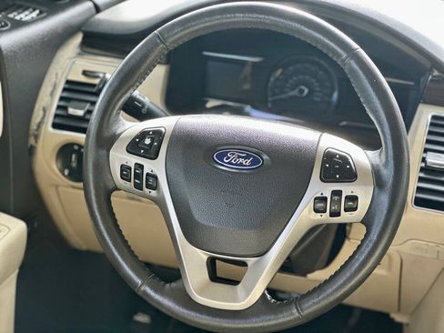 Used 2014 Ford Flex SEL w/ Equipment Group 202A FWD image 11